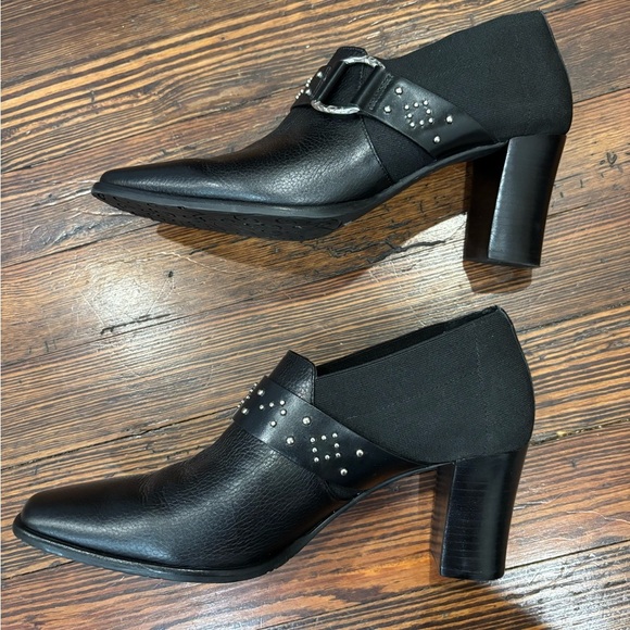 Brighton Renata Leather Slip On Heels Sz 8.5 Studded Belt Buckle - Picture 4 of 8